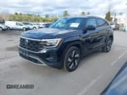 ✅ 2025 Volkswagen Atlas SE • VIN: 1V2HE2CA1SC228030 • Lot: 43715964. Listed on IAAI with 11,326 mi. Free auction sales archive from the USA and detailed vehicle history report at DreamBid. Image 2.