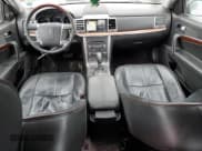 ✅ 2011 Lincoln MKZ • VIN: 3LNHL2JC5BR751303 • Лот: 92618535. Опубликован ранее на Copart с пробегом 194 076 миль. Бесплатный доступ к архиву аукционных продаж из США и подробный отчёт об истории автомобиля на DreamBid. Изображение 8.