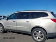 ✅ 2012 Chevrolet Traverse LTZ • VIN: 1GNKVLED1CJ194521 • Lot: 43727546. Wystawiony na IAAI z przebiegiem 162 298 mil. Bezpłatny archiwum sprzedaży aukcyjnych z USA i szczegółowy raport historii pojazdu na DreamBid. Zdjęcie 14.