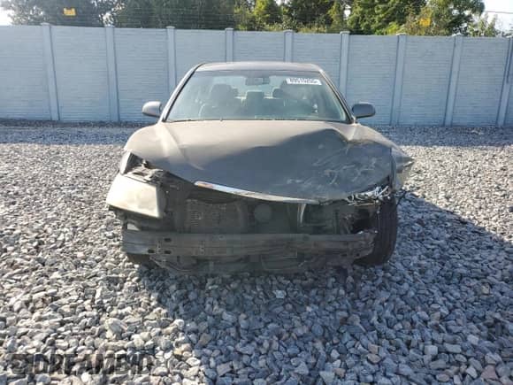 ✅ 2009 Hyundai Sonata GLS • VIN: 5NPET46C09H560283 • Lot: 89515255. Listed on Copart with 212,077 mi. Free auction sales archive from the USA and detailed vehicle history report at DreamBid. Image 5.