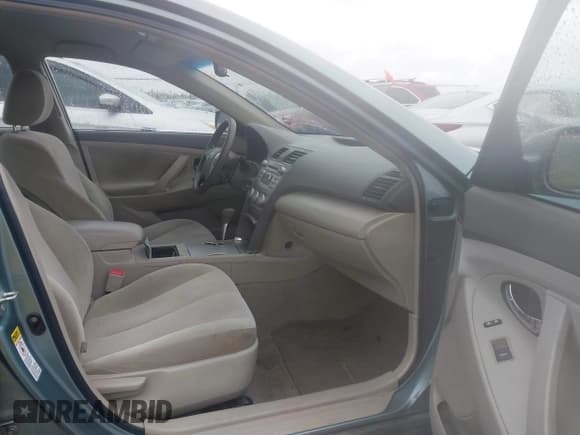 ✅ 2011 Toyota Camry SE • VIN: 4T1BF3EK4BU683993 • Lot: 43566909. Listed on IAAI with 241,708 mi. Free auction sales archive from the USA and detailed vehicle history report at DreamBid. Image 5.