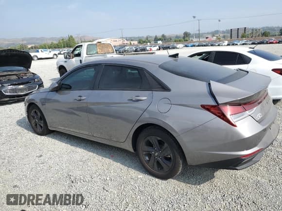 ✅ 2021 Hyundai Elantra SEL • VIN: KMHLM4AG0MU177839 • Lot: 57162105. Listed on Copart with 45,176 mi. Free auction sales archive from the USA and detailed vehicle history report at DreamBid. Image 2.