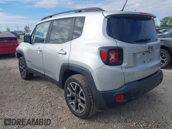 ✅ 2016 Jeep Renegade Latitude • VIN: ZACCJBBT2GPD37805 • Lot: 43523600. Listed on IAAI with 153,681 mi. Free auction sales archive from the USA and detailed vehicle history report at DreamBid. Image 3.