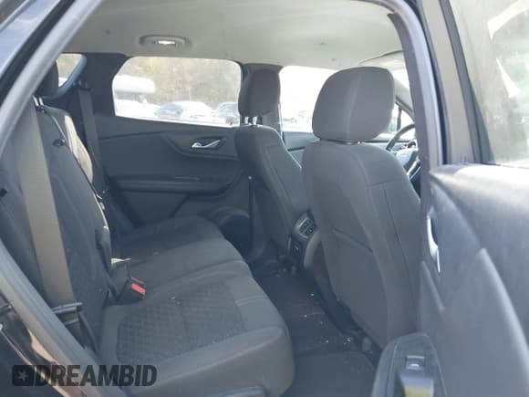 ✅ 2020 Chevrolet Blazer LT • VIN: 3GNKBBRA0LS634391 • Лот: 40618462. Опубликован ранее на IAAI с пробегом 57 950 миль. Бесплатный доступ к архиву аукционных продаж из США и подробный отчёт об истории автомобиля на DreamBid. Изображение 8.