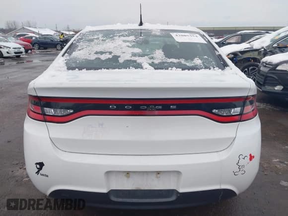 ✅ 2015 Dodge Dart SXT • VIN: 1C3CDFBB4FD432020 • Lot: 43805354. Wystawiony na IAAI z przebiegiem 129 574 mil. Bezpłatny archiwum sprzedaży aukcyjnych z USA i szczegółowy raport historii pojazdu na DreamBid. Zdjęcie 16.
