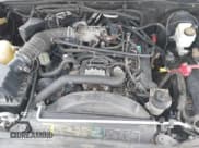 ✅ 2005 Ford Explorer Limited • VIN: 1FMDU75W75UB86983 • Lot: 42418812. Wystawiony na IAAI z przebiegiem 180 032 mil. Bezpłatny archiwum sprzedaży aukcyjnych z USA i szczegółowy raport historii pojazdu na DreamBid. Zdjęcie 10.