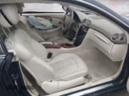 ✅ 2007 Mercedes-Benz CLK 550 • VIN: WDBTJ72H77F214706 • Lot: 41471332. Listed on IAAI with 87,310 mi. Free auction sales archive from the USA and detailed vehicle history report at DreamBid. Image 5.