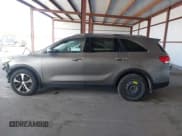 ✅ 2017 Kia Sorento EX • VIN: 5XYPH4A50HG302256 • Лот: 42853541. Опубликован ранее на IAAI с пробегом 123 529 миль. Бесплатный доступ к архиву аукционных продаж из США и подробный отчёт об истории автомобиля на DreamBid. Изображение 15.