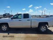 ✅ 2019 Chevrolet Silverado 1500 LT • VIN: 2GCRCPECXK1135990 • Lot: 42414230. Wystawiony na IAAI z przebiegiem 105 985 mil. Bezpłatny archiwum sprzedaży aukcyjnych z USA i szczegółowy raport historii pojazdu na DreamBid. Zdjęcie 15.
