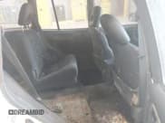 ✅ 1997 Toyota RAV4 • VIN: JT3GP10V2V7024380 • Lot: 42807335. Wystawiony na IAAI z przebiegiem 310 548 mil. Bezpłatny archiwum sprzedaży aukcyjnych z USA i szczegółowy raport historii pojazdu na DreamBid. Zdjęcie 8.