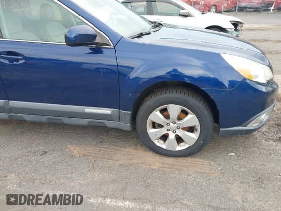 ✅ 2010 Subaru Outback Limited Power Moon • VIN: 4S4BRBLC6A3351989 • Лот: 43186737. Опубликован ранее на IAAI с пробегом 182 296 миль. Бесплатный доступ к архиву аукционных продаж из США и подробный отчёт об истории автомобиля на DreamBid. Изображение 12.