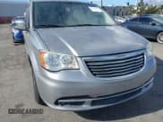 ✅ 2015 Chrysler Town & Country Touring • VIN: 2C4RC1CG2FR547704 • Лот: 41262740. Опубликован ранее на IAAI с пробегом 251 912 миль. Бесплатный доступ к архиву аукционных продаж из США и подробный отчёт об истории автомобиля на DreamBid. Изображение 6.