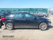 ✅ 2016 Ford Focus SE • VIN: 1FADP3F29GL322285 • Lot: 43171610. Wystawiony na IAAI z przebiegiem 116 427 mil. Bezpłatny archiwum sprzedaży aukcyjnych z USA i szczegółowy raport historii pojazdu na DreamBid. Zdjęcie 13.