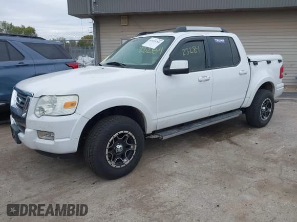 ✅ 2007 Ford Explorer Sport Trac Limited • VIN: 1FMEU33K67UA27629 • Lot: 43423284. Wystawiony na IAAI z przebiegiem 218 188 mil. Bezpłatny archiwum sprzedaży aukcyjnych z USA i szczegółowy raport historii pojazdu na DreamBid. Zdjęcie 18.