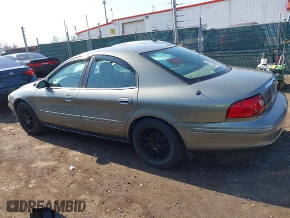 ✅ 2003 Mercury Sable GS • VIN: 1MEFM50243A619761 • Lot: 41790150. Listed on IAAI with 114,522 mi. Free auction sales archive from the USA and detailed vehicle history report at DreamBid. Image 14.
