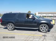 ✅ 2010 Chevrolet Suburban LT • VIN: 1GNUKJE39AR282163 • Лот: 43384461. Опубликован ранее на IAAI с пробегом 170 192 миль. Бесплатный доступ к архиву аукционных продаж из США и подробный отчёт об истории автомобиля на DreamBid. Изображение 13.