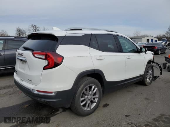 ✅ 2022 GMC Terrain SLT • VIN: 3GKALVEV3NL105983 • Lot: 93395475. Listed on Copart with 55,527 mi. Free auction sales archive from the USA and detailed vehicle history report at DreamBid. Image 3.