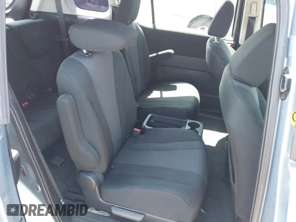 ✅ 2013 Mazda 5 Touring • VIN: JM1CW2CL8D0145628 • Lot: 42148184. Listed on IAAI with 137,150 mi. Free auction sales archive from the USA and detailed vehicle history report at DreamBid. Image 8.