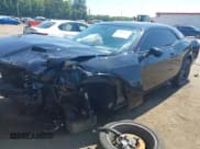 ✅ 2021 Dodge Challenger SXT • VIN: 2C3CDZAG3MH552101 • Lot: 43010727. Wystawiony na IAAI z przebiegiem 45 104 mil. Bezpłatny archiwum sprzedaży aukcyjnych z USA i szczegółowy raport historii pojazdu na DreamBid. Zdjęcie 16.