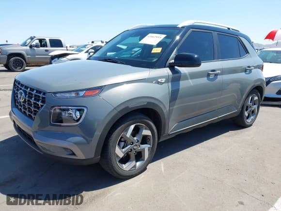 ✅ 2022 Hyundai Venue SEL • VIN: KMHRC8A3XNU182050 • Lot: 42002955. Listed on IAAI with 29,089 mi. Free auction sales archive from the USA and detailed vehicle history report at DreamBid. Image 2.