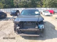 ✅ 2025 Toyota Highlander XLE • VIN: 5TDAAAA50SS020170 • Lot: 43214052. Listed on IAAI with 11,749 mi. Free auction sales archive from the USA and detailed vehicle history report at DreamBid. Image 13.