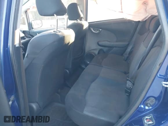 ✅ 2009 Honda Fit Sport • VIN: JHMGE88489S037061 • Lot: 43812358. Listed on IAAI with 192,661 mi. Free auction sales archive from the USA and detailed vehicle history report at DreamBid. Image 8.
