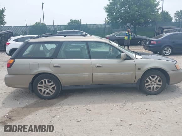 ✅ 2004 Subaru Legacy Outback L.L. Bean • VIN: 4S3BH806247624724 • Lot: 42502220. Listed on IAAI with 233,685 mi. Free auction sales archive from the USA and detailed vehicle history report at DreamBid. Image 13.