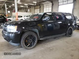 ✅ 2008 Chevrolet Suburban LTZ • VIN: 1GNFK16328J101744 • Lot: 69232634. Wystawiony na Copart z przebiegiem 186 535 mil. Bezpłatny archiwum sprzedaży aukcyjnych z USA i szczegółowy raport historii pojazdu na DreamBid. Zdjęcie 1.