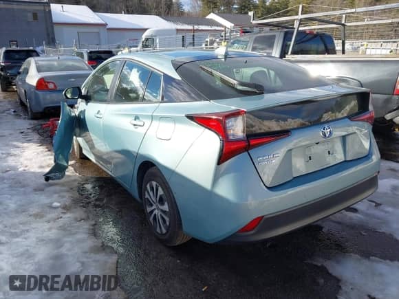 2022 Toyota Prius LE with VIN JTDL9MFUXN3040161, listed as a IAAI auction lot 41634231 with 8,437 mi miles and . Bid and sale history available at DreamBid. Image 3.