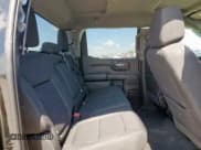 ✅ 2022 Chevrolet Silverado 1500 Custom Trail Boss • VIN: 3GCPDCEDXNG565746 • Lot: 80677825. Wystawiony na Copart z przebiegiem 70 854 mil. Bezpłatny archiwum sprzedaży aukcyjnych z USA i szczegółowy raport historii pojazdu na DreamBid. Zdjęcie 10.