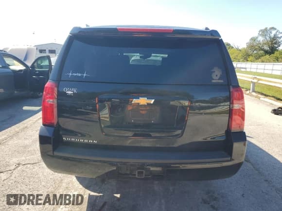 ✅ 2019 Chevrolet Suburban LT • VIN: 1GNSKHKC6KR362655 • Lot: 82260795. Wystawiony na Copart z przebiegiem 161 103 mil. Bezpłatny archiwum sprzedaży aukcyjnych z USA i szczegółowy raport historii pojazdu na DreamBid. Zdjęcie 6.