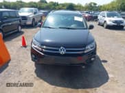✅ 2013 Volkswagen Tiguan S • VIN: WVGAV3AX5DW568567 • Лот: 43186252. Опубликован ранее на IAAI с пробегом 106 845 миль. Бесплатный доступ к архиву аукционных продаж из США и подробный отчёт об истории автомобиля на DreamBid. Изображение 6.