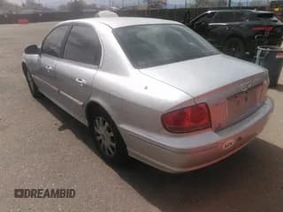 ✅ 2004 Hyundai Sonata GLS • VIN: KMHWF35H44A966582 • Lot: 41894445. Listed on IAAI with 185,252 mi. Free auction sales archive from the USA and detailed vehicle history report at DreamBid. Image 3.