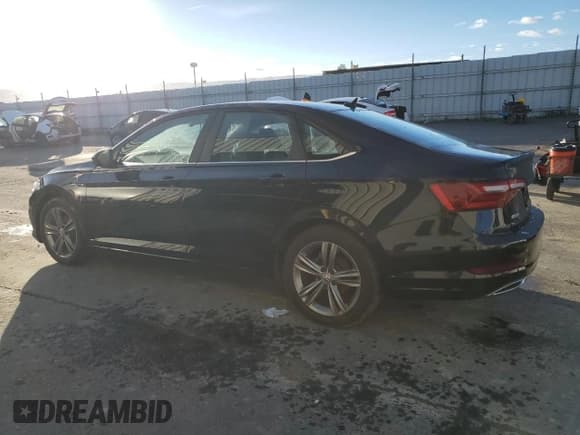 ✅ 2021 Volkswagen Jetta S • VIN: 3VWC57BU9MM053061 • Lot: 87047475. Wystawiony na Copart z przebiegiem 124 642 mil. Bezpłatny archiwum sprzedaży aukcyjnych z USA i szczegółowy raport historii pojazdu na DreamBid. Zdjęcie 2.
