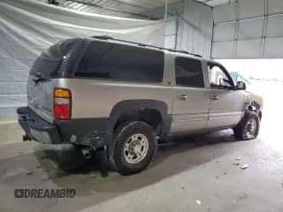✅ 2001 Chevrolet Suburban LT • VIN: 3GNGK26G71G219244 • Лот: 52711915. Опубликован ранее на Copart с пробегом Не указан. Бесплатный доступ к архиву аукционных продаж из США и подробный отчёт об истории автомобиля на DreamBid. Изображение 3.