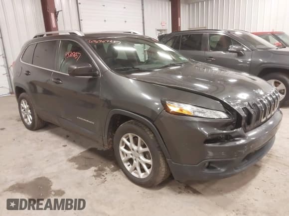 ✅ 2015 Jeep Cherokee Latitude • VIN: 1C4PJLCB7FW730391 • Лот: 43707657. Опубликован ранее на IAAI с пробегом 126 622 миль. Бесплатный доступ к архиву аукционных продаж из США и подробный отчёт об истории автомобиля на DreamBid. Изображение 1.