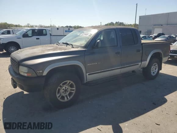 ✅ 2002 Dodge Dakota SLT • VIN: 1B7HG48N22S689150 • Lot: 52259465. Wystawiony na Copart z przebiegiem 227 386 mil. Bezpłatny archiwum sprzedaży aukcyjnych z USA i szczegółowy raport historii pojazdu na DreamBid. Zdjęcie 1.