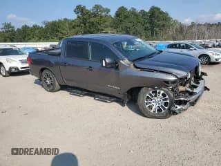 ✅ 2022 Nissan Titan SV • VIN: 1N6AA1EF6NN102544 • Lot: 74983344. Wystawiony na Copart z przebiegiem 34 090 mil. Bezpłatny archiwum sprzedaży aukcyjnych z USA i szczegółowy raport historii pojazdu na DreamBid. Zdjęcie 4.