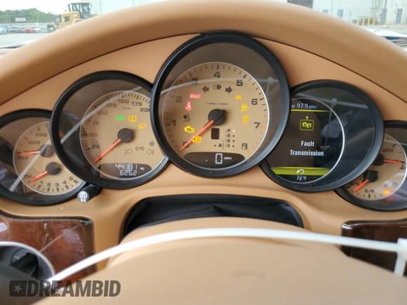 ✅ 2010 Porsche Panamera S • VIN: WP0AB2A71AL064974 • Lot: 53045525. Wystawiony na Copart z przebiegiem 44 181 mil. Bezpłatny archiwum sprzedaży aukcyjnych z USA i szczegółowy raport historii pojazdu na DreamBid. Zdjęcie 9.