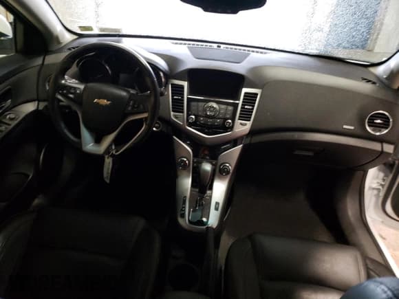 ✅ 2015 Chevrolet Cruze LTZ • VIN: 1G1PG5SB0F7271221 • Lot: 70663042. Listed on Copart with 62,086 mi. Free auction sales archive from the USA and detailed vehicle history report at DreamBid. Image 8.