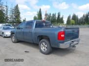 ✅ 2007 Chevrolet Silverado 1500 • VIN: 2GCFC13Y971660819 • Lot: 42157174. Wystawiony na IAAI z przebiegiem 480 357 mil. Bezpłatny archiwum sprzedaży aukcyjnych z USA i szczegółowy raport historii pojazdu na DreamBid. Zdjęcie 3.