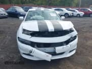 ✅ 2016 Dodge Charger SXT • VIN: 2C3CDXHG6GH215291 • Лот: 43443429. Опубликован ранее на IAAI с пробегом 118 071 миль. Бесплатный доступ к архиву аукционных продаж из США и подробный отчёт об истории автомобиля на DreamBid. Изображение 17.