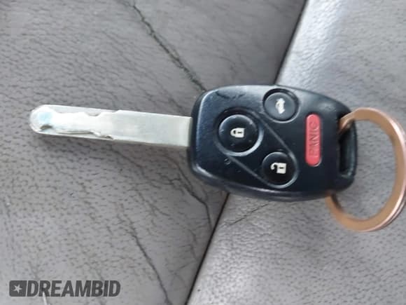 ✅ 2008 Honda Accord EX-L • VIN: 1HGCP25808A116650 • Lot: 41178675. Listed on IAAI with 205,300 mi. Free auction sales archive from the USA and detailed vehicle history report at DreamBid. Image 11.