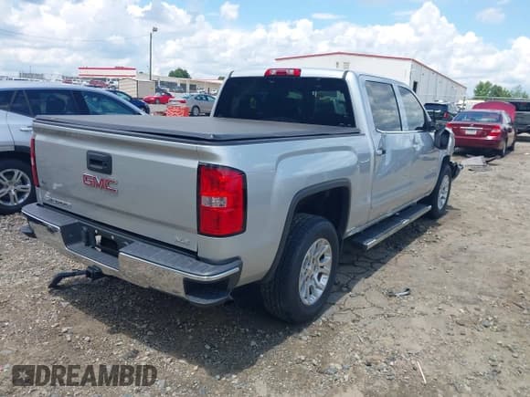✅ 2015 GMC Sierra 1500 SLE • VIN: 3GTP1UEH1FG329330 • Лот: 42669010. Опубликован ранее на IAAI с пробегом 133 102 миль. Бесплатный доступ к архиву аукционных продаж из США и подробный отчёт об истории автомобиля на DreamBid. Изображение 4.