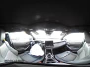 ✅ 2024 Toyota Corolla Cross Hybrid S • VIN: 7MUFBABG6RV021486 • Lot: 43543897. Wystawiony na IAAI z przebiegiem 31 093 mil. Bezpłatny archiwum sprzedaży aukcyjnych z USA i szczegółowy raport historii pojazdu na DreamBid. Zdjęcie 18.