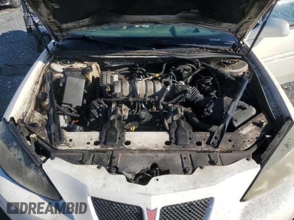 ✅ 2004 Pontiac Grand Prix GT2 • VIN: 2G2WS522X41330100 • Lot: 89636405. Listed on Copart with 373,058 mi. Free auction sales archive from the USA and detailed vehicle history report at DreamBid. Image 11.