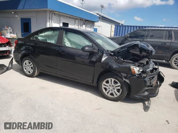 2017 Chevrolet Sonic LS с VIN 1G1JB5SH3H4168081, выставлен на аукционе Copart как лот 87444635 с пробегом 78 420 миль миль и На запчасти • Non repairable. История ставок и продаж доступна на DreamBid. Изображение 4.