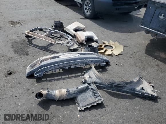 ✅ 2022 Ford F-250 XL • VIN: 1FT8W2BT6NED06215 • Lot: 59161515. Listed on Copart with Not provided. Free auction sales archive from the USA and detailed vehicle history report at DreamBid. Image 12.