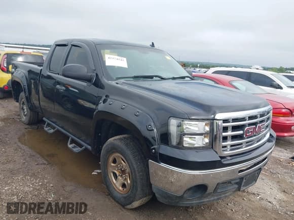 ✅ 2009 GMC Sierra 1500 SL • VIN: 1GTEC19C39Z288654 • Лот: 42374545. Опубликован ранее на IAAI с пробегом 273 918 миль. Бесплатный доступ к архиву аукционных продаж из США и подробный отчёт об истории автомобиля на DreamBid. Изображение 1.