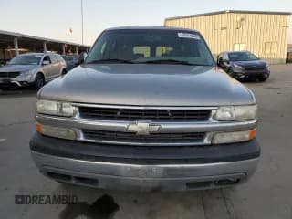 ✅ 2001 Chevrolet Suburban LT • VIN: 3GNEC16TX1G174313 • Лот: 42141645. Опубликован ранее на Copart с пробегом 205 982 миль. Бесплатный доступ к архиву аукционных продаж из США и подробный отчёт об истории автомобиля на DreamBid. Изображение 5.